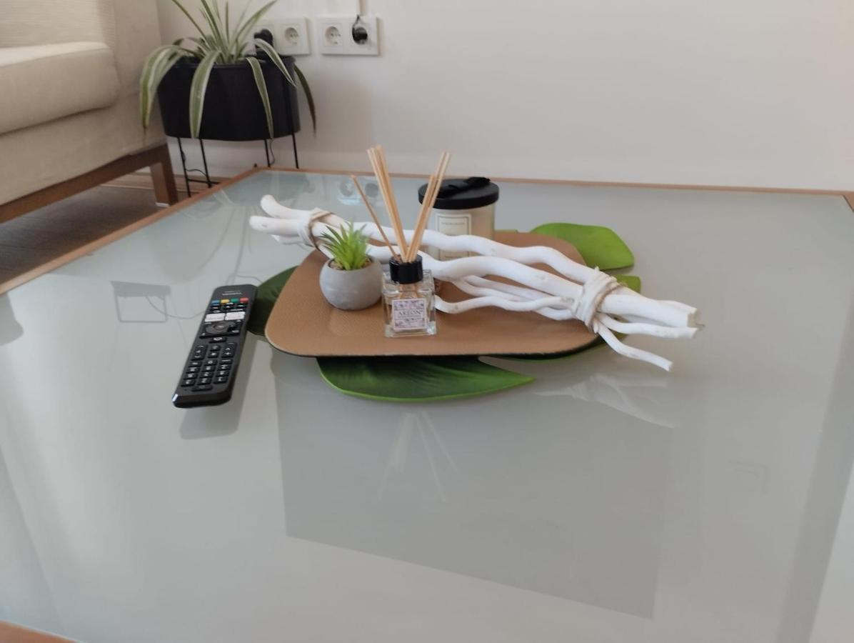 Apartman Zagreb , With Balcony And Free Parking Kültér fotó