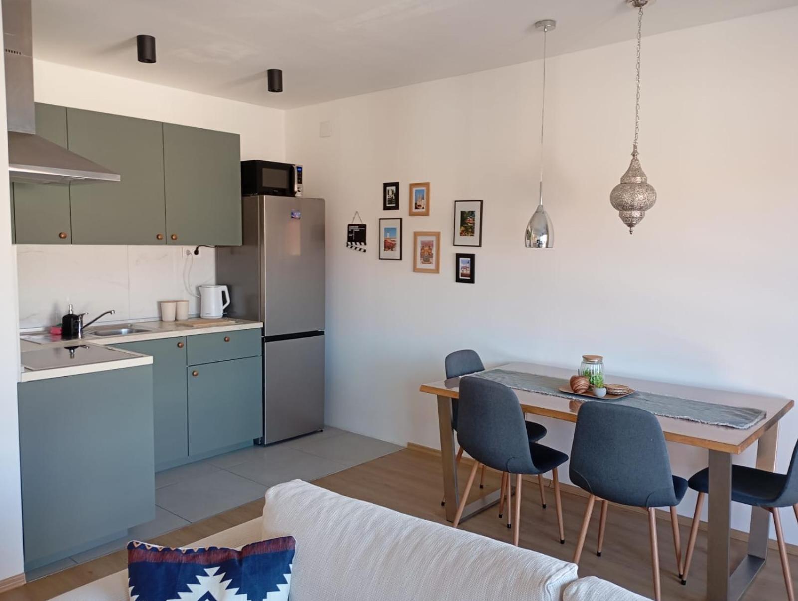Apartman Zagreb , With Balcony And Free Parking Kültér fotó